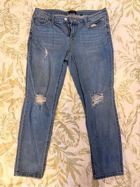 R Jeans Light Blue Distressed Women’s Jeans